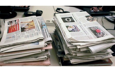 il governo chiude il rubinetto ai giornali stop alla pubblicit legale bocciati gli emendamenti di lega fdi e forza italia