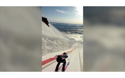 il nuovo record mondiale di salto con gli sci kobayashi vola per 291 metri la performance incredibile video