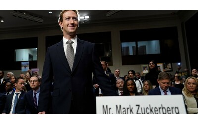 il senato usa contro i social media avete le mani sporche di sangue le scuse di zuckerberg alle famiglie con figli suicidi
