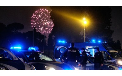 Il Viminale ai prefetti: “Si è alzato il rischio di azioni terroristiche, vigilate sul Capodanno”