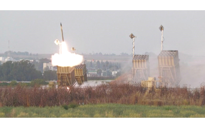 iran attacca israele come funziona il sistema difensivo di tel aviv il video dell iron dome in azione