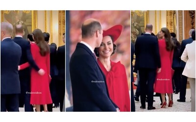 kate middleton e il principe william si lasciano andare ad una regale confidenza il video delle inedite effusioni in pubblico fa il giro del mondo