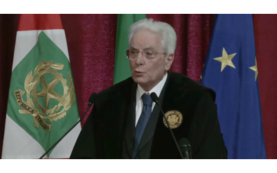 L’appello di Mattarella per la pace: “Il mondo ne ha bisogno, l’Unione europea è chiamata a dare risposte concrete”