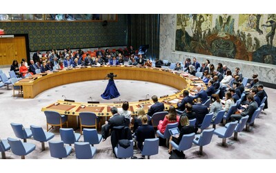 L’Onu chiede il cessate il fuoco a Gaza: Usa astenuti. Netanyahu blocca...