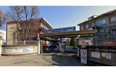 L’ospedale di Novara assegna 159mila euro per un lavoro di 24 ore: la...