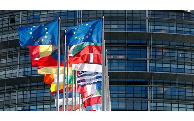 L’Ue svolta a destra: a rischio Green Deal e lotta sullo Stato di diritto. Cancellando il mandato von der Leyen, il Ppe rischierebbe di spaccarsi