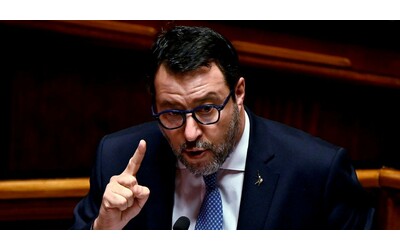 La coerenza di Salvini, oggi vuole il terzo mandato ma nel 2016 diceva:...