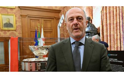 la coppa davis in tour elettorale per il presidente binaghi pranzi in tutta italia a spese della federazione tennis