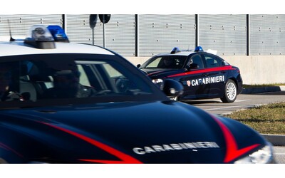 La Spezia, 53enne di Cremona trovata morta in albergo: “Presenta ferite d’arma da taglio”. Ricercato il marito