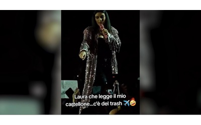 Laura Pausini, una fan le chiede una canzone per il suo ex e lei risponde:...