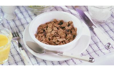 “Le famiglie povere potrebbero sfamarsi mangiando cereali per cena”: bufera sul multimilionario ceo di Kellogg’s Gary Pilnick