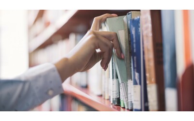 libri avvelenati con l arsenico scatta l allarme nelle biblioteche attenzione a quelli con la copertina o le pagine verdi