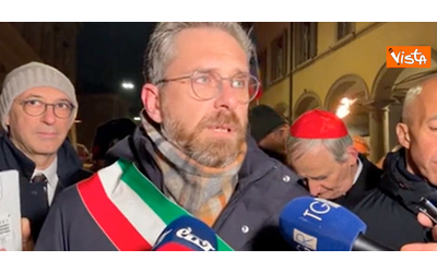 marcia per la pace a bologna lepore chiediamo a tutte le citt italiane di mobilitarsi perche cessino le armi