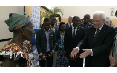 Mattarella in visita alla “casa dell’Amicizia” di Sant’Egidio ad Abidjan, in Costa d’Avorio: “Sogno un’umanità migliore e solidale”