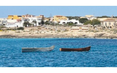 “Milioni per rottamare i barconi a Lampedusa, ma per smaltirle bisognerà comunque portarle in Sicilia: così il decreto sperpera soldi”
