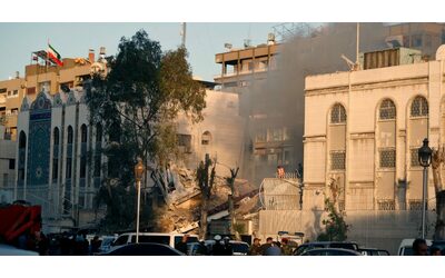 “Negata l’inviolabilità delle sedi diplomatiche”: il raid d’Israele a Damasco è (quasi) senza precedenti. Così si rischia un’altra escalation