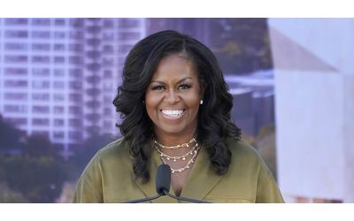 New York Post: “Michelle Obama è al lavoro per la sua corsa elettorale”:...