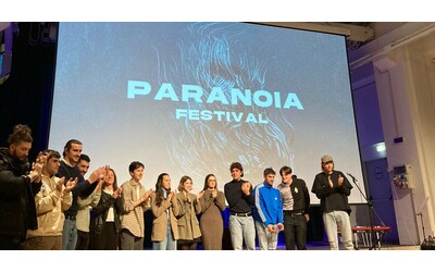Paranoia Festival a Milano: esperti, artisti e ragazzi dialogano sul disagio...