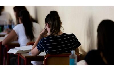 Pescara, professoressa sospesa: è accusata di atti sessuali su una...