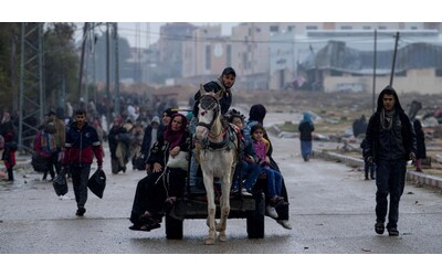 Profughi di Rafah cacciati nel “deserto” di Al-Mawasi: ecco il piano...