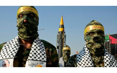Qual è “l’arma mai usata prima” di cui parla l’Iran? Caccia russi e missili ipersonici: l’arsenale con cui Teheran può colpire Israele