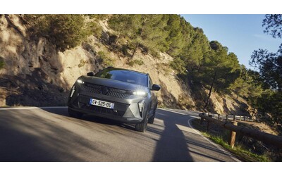 Renault Scenic E-Tech, la prova de Il Fatto.it – Carattere da Auto dell’Anno, tecnologia di domani – FOTO