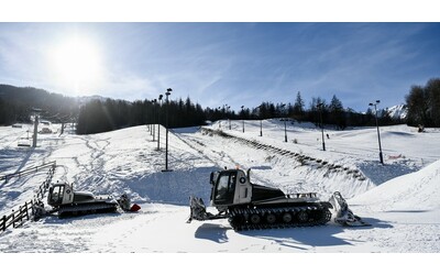 Ruba il gatto delle nevi e devasta le piste da sci dell’Altopiano di...