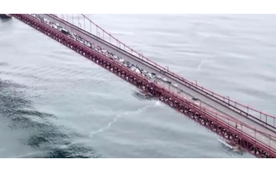 San Francisco, il Golden Gate Bridge bloccato da manifestanti pro-Gaza: la polizia porta via le persone – Video