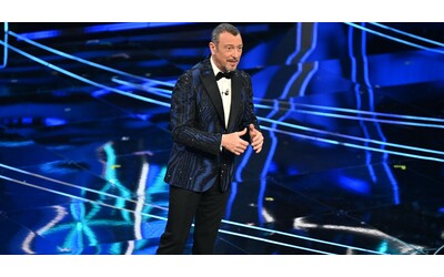 Sanremo 2024, le pagelle ai look della seconda serata: Amadeus con la giacca...
