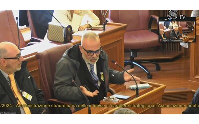 “Se non siete interessati, mi alzo e me ne vado…”: il sindacalista Usb Rizzo riprende i senatori ‘chiacchieroni’ durante l’audizione sull’Ilva