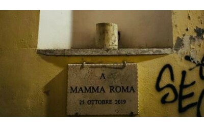 Sfregiata a Roma la scultura dedicata ad Anna Magnani: divelto e portato via il busto di Trastevere