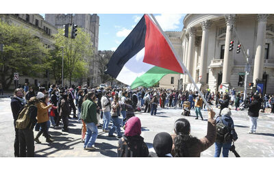 si allarga la protesta nelle universit usa contro il sostegno ad israele arresti anche alla new york university