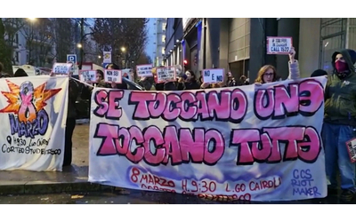 Studentessa violentata a Milano, presidio davanti all’Alcatraz: “I nostri coetanei responsabili di aggressioni”. Citati La Russa e Turetta