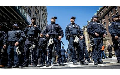 studenti pro palestina il wp un gruppo di miliardari ha esortato il sindaco di new york a usare la polizia contro le proteste anti israele