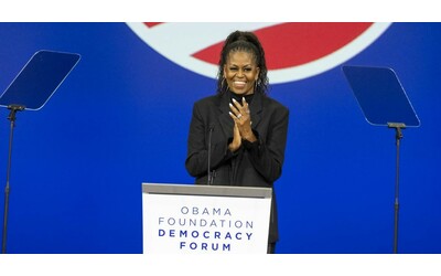 Super Tuesday, Michelle Obama: “Non mi candido, sostengo Joe Biden e farò campagna per lui”