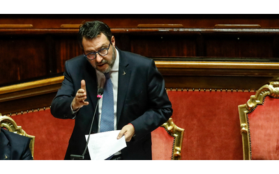 terzo mandato ai governatori la lega non ritira gli emendamenti forza italia e fdi restano contrari il pd tentato dallo sgambetto