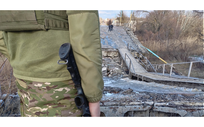 Ucraina, il racconto dal fronte di Vovchansk: la guerra “leggera” dei...