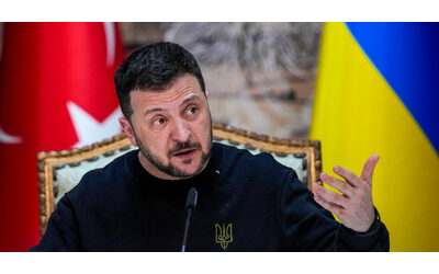 Ucraina, Zelensky allontana i negoziati: “Putin è un animale, non possiamo...