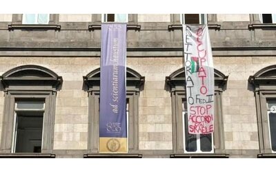 Università, proteste a Napoli contro il bando con Israele: occupato il...