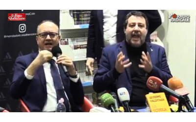 Valditara contestato alla presentazione del suo libro: “Ecco l’intolleranza della sinistra”. Salvini: “Sarà un tifoso incazzato della Lazio”