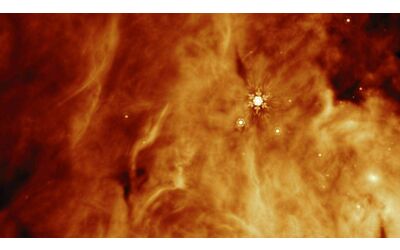 Telescopio James Webb, trovate molecole organiche complesse nei ghiacci interstellari