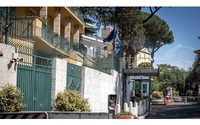 Allerta terrorismo: chiusa l'ambasciata d'Israele a Roma | L’IDF: «Ecco gli errori  che hanno portato alla strage di cooperanti»