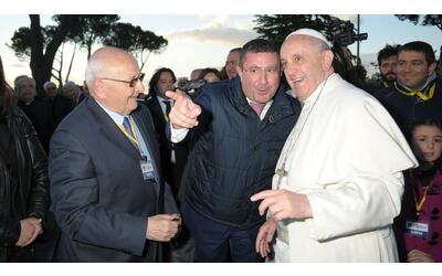 BASILICATA I peperoni a Merkel, le foto col Papa: chi è Chiorazzo, che...