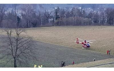 Bolzano, l'uomo disperso di 73 anni potrebbe essere stato aggredito da un lupo: è ferito in ospedale