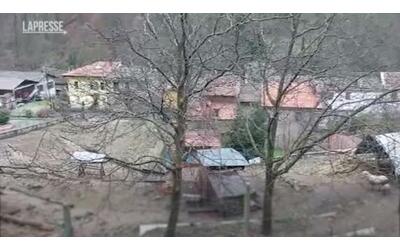 Colata di fango in Valle Strona, 450 persone isolate