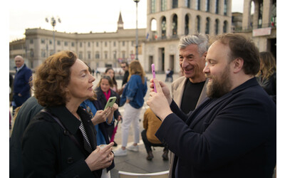Colazione in Duomo con Cattelan: «È il migliore evento del Fuorisalone finora»