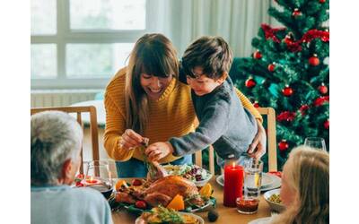 Consigli per mangiare sano a Natale (e non rischiare): diabete, colesterolo,...