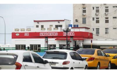 Cuba, benzina più cara del 500% dal 1° marzo: ecco perché e che impatto avrà