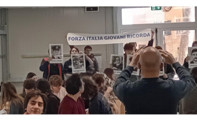 Di Cesare: «Giovani di Forza Italia interrompono le mie lezioni: sono...