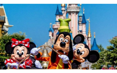 Disneyland, Topolino e Pluto vogliono il sindacato: 1.700 lavoratori chiedono più tutele
